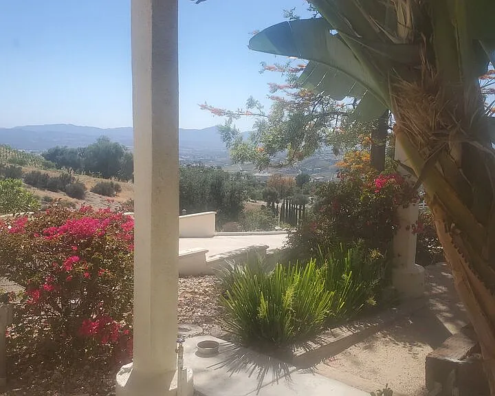 Parado Del Sol Dr — Photo 7