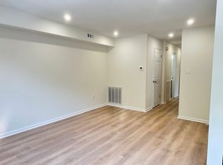 213 Parker Ave #2ND, Philadelphia, PA 19128