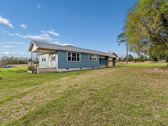 3rd image of 36841 Conley St