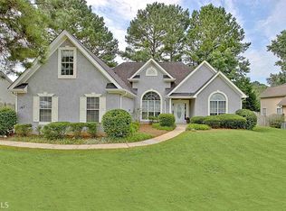 167 Kingsbrook Cir, Newnan, GA