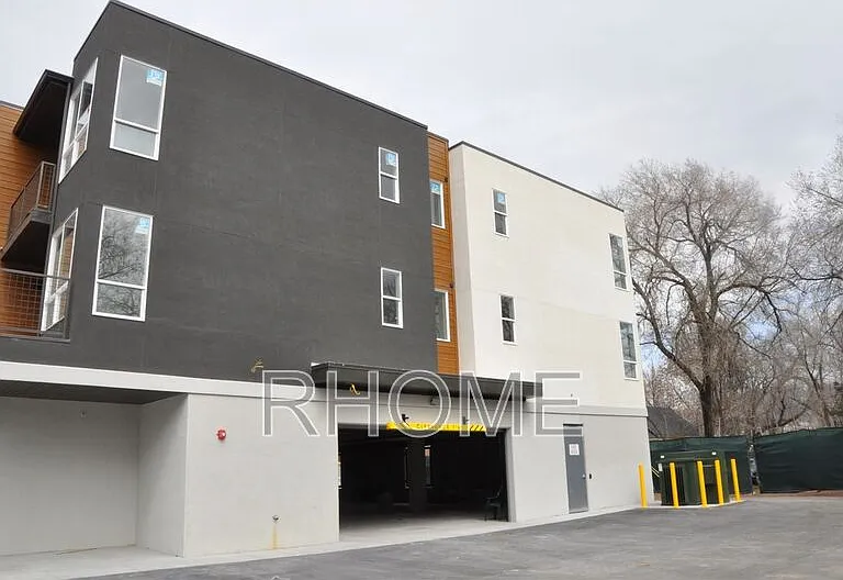 965 W Central Ave #303 — Photo 1