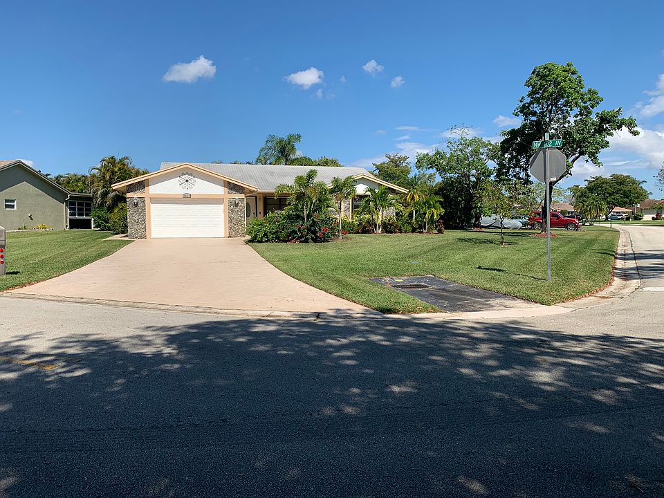 1st image of 7130 NW 102nd Ave