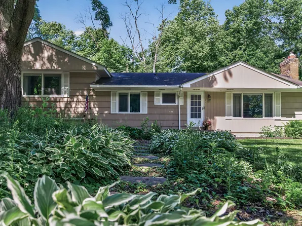 4830 Shady Ln N, Minnetonka, MN 55345