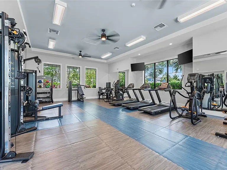 2609 Seychelles Cir #1608 — Photo 33