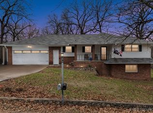 13266 S Spruce Ln, Claremore, OK 74017