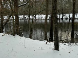 18 Riverview Drive, Burgaw, NC 28425