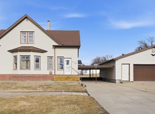 312 2nd St, Earling, IA 51530