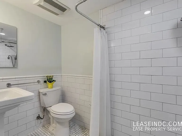 1507 Vermont Ave NW #1 — Photo 6