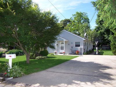 97 Sunset Avenue, Selden, NY, 11784