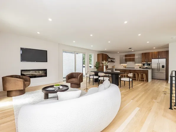 95 Griswold St #95, Cambridge, MA 02138