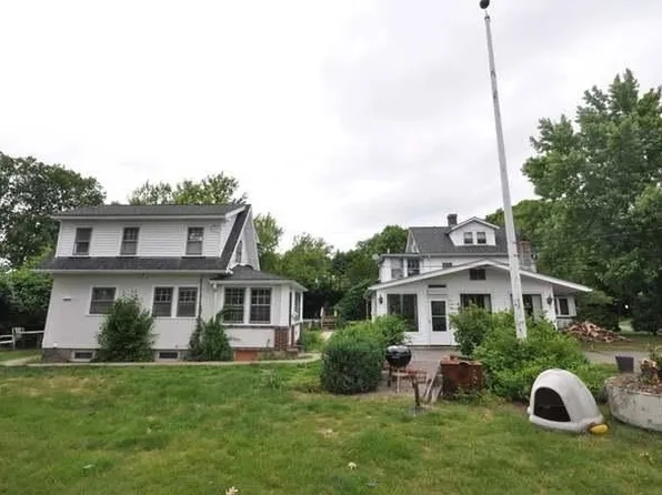 42 Birch Rd, Framingham, MA 01701