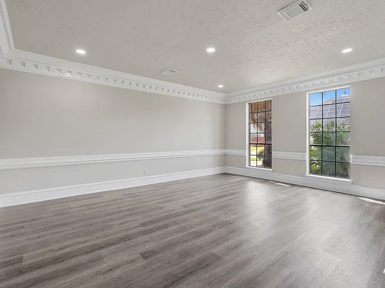 7611 Naremore Dr — Photo 10