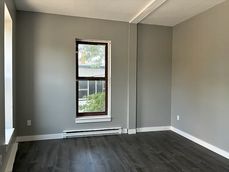 348 Main St #221 — Photo 4