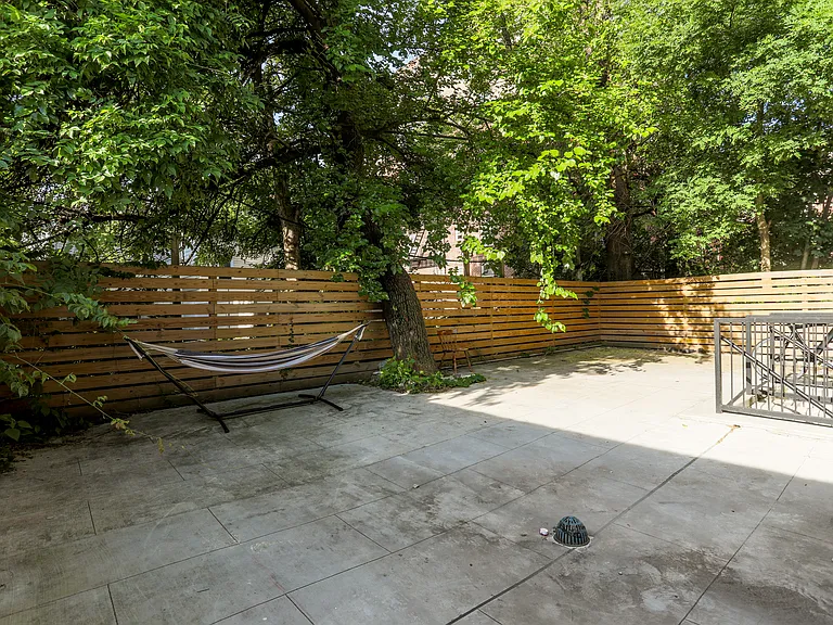 664 Rutland Rd #4F — Photo 15