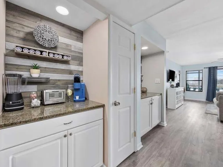 501 Maison Dr #F12 — Photo 5