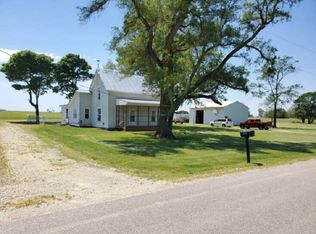 325 E 400 S, Winchester, IN 47394