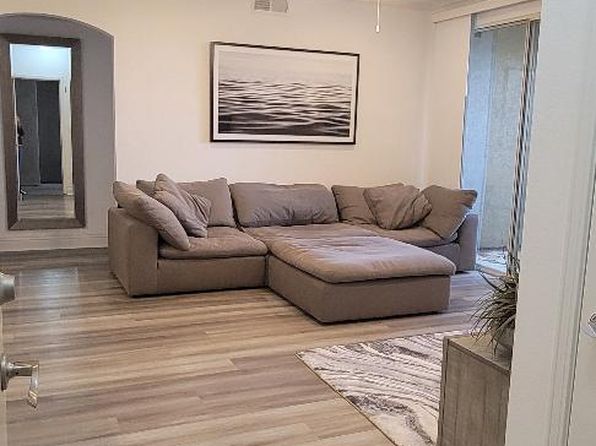 22681 Oakgrove Unit 217