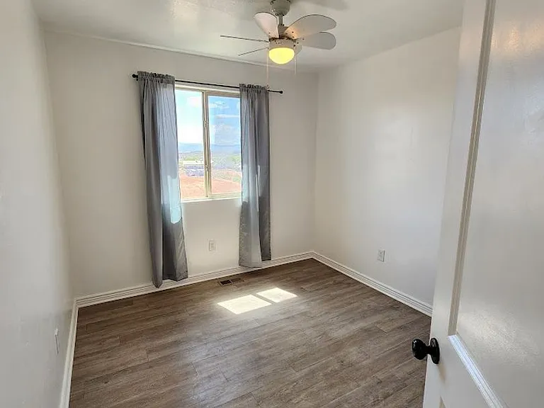 1000 E Bluff View Dr #94 — Photo 19