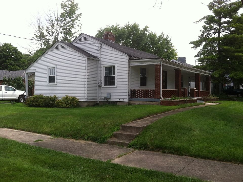 2nd image of 3101 Grand Ave