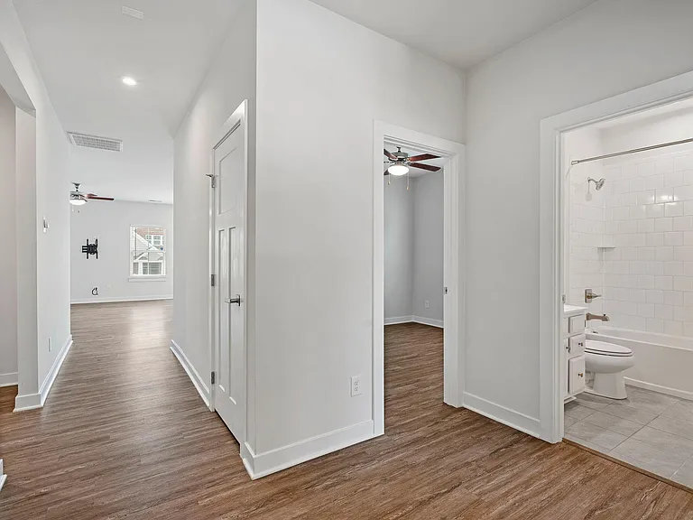 8401 Bretton Woods Dr — Photo 19