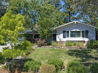 1119 Larch Ave, Moraga, CA 94556