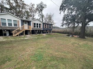 1137 French Quarter Creek Rd, Huger, SC 29450