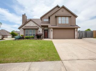 13505 E 90th St N, Owasso, OK 74055