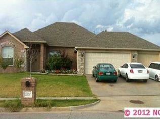 3204 E Gillette St, Broken Arrow, OK 74014