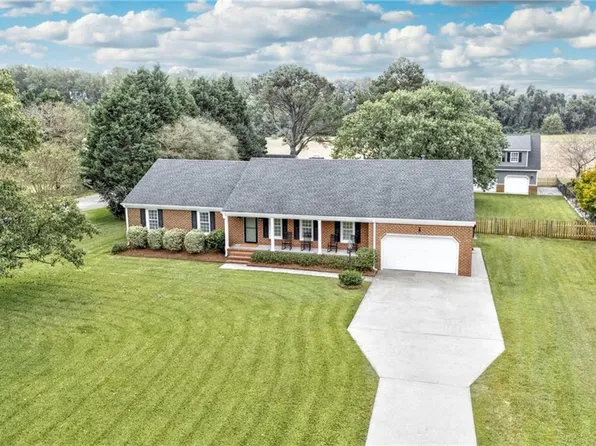 138 Brittany Ln, Suffolk, VA 23435