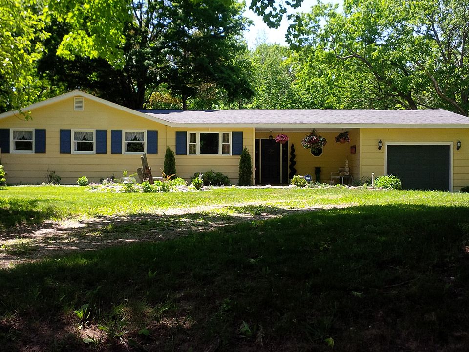 7640 White Birch Dr, Farwell, MI 48622 Zillow