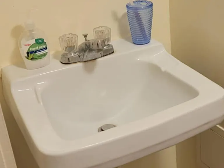 117 Locust St #2 — Photo 6
