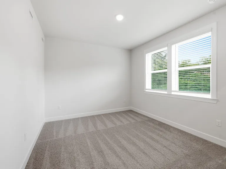 1061 Sycamore Ests — Photo 40