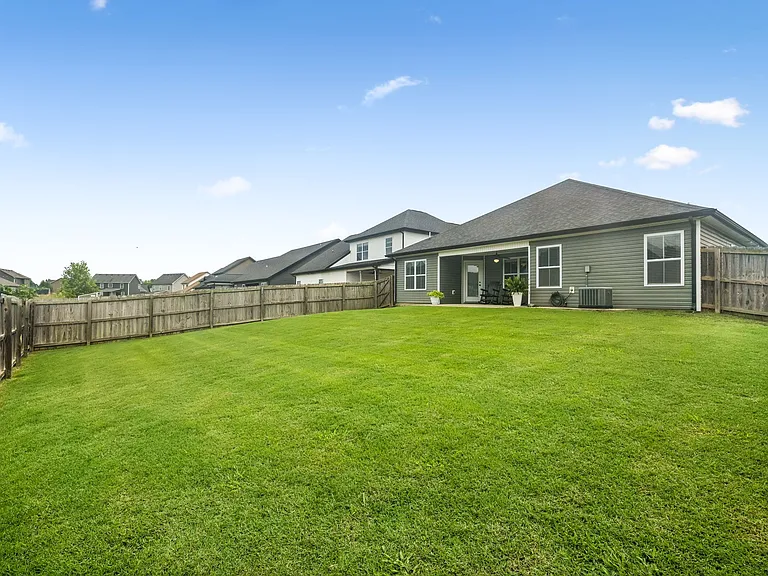 1151 Eagles Bluff Dr — Photo 27