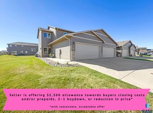 5839 S Bounty Pl, Sioux Falls, SD 57108