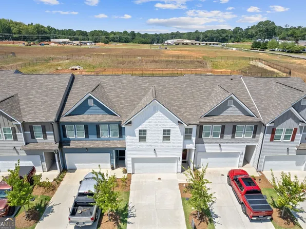 60 Huntley Trce, Hoschton, GA 30548