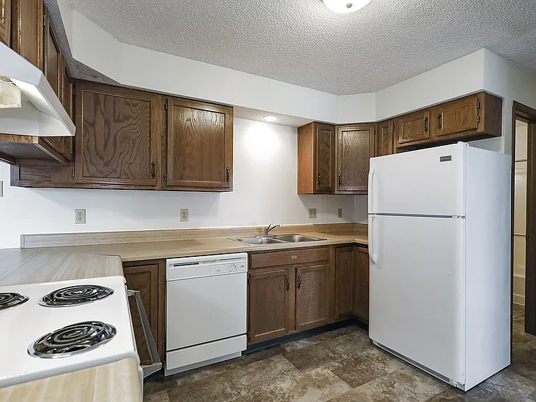 4615 Meredeth St #17 — Photo 6