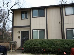 118 Chelsea Way, Bridgewater, NJ 08807