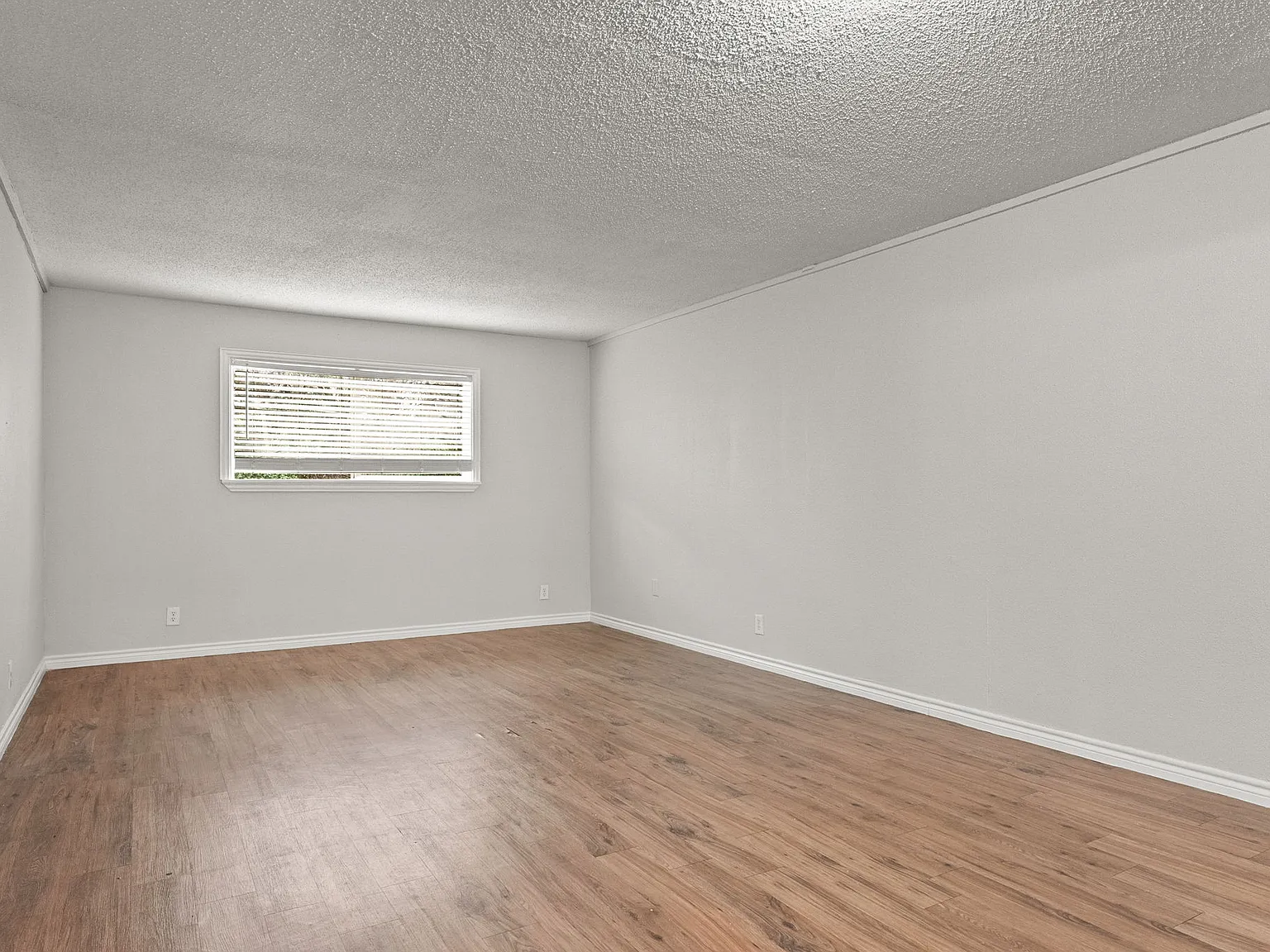 429 Johnson St; Longview 75602 (LMS) - 21 — Photo 4