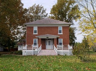 949 N Morgan St, Bement, IL 61813