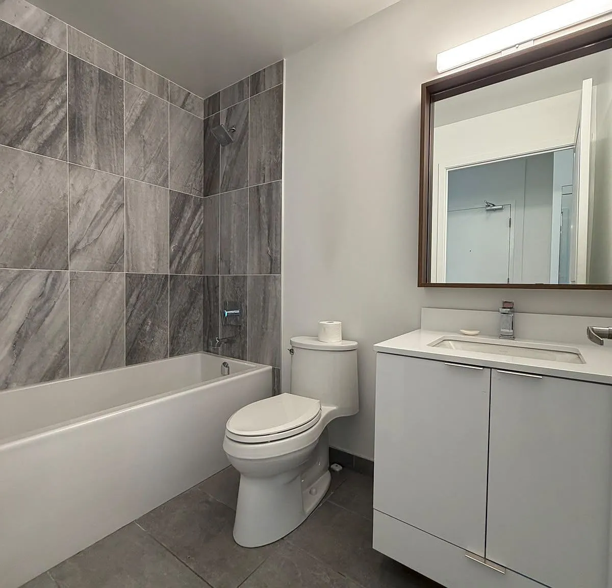 2 bed, $3,500 — Photo 4