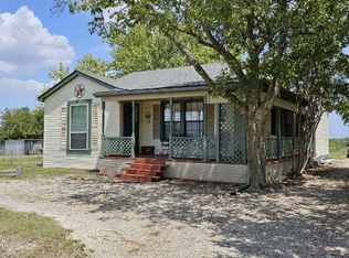 272 Walker Creek Rd, Ennis, TX 75119