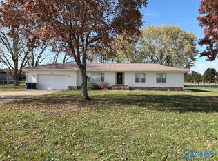 202 Manley Rd, Hazel Green, AL 35750