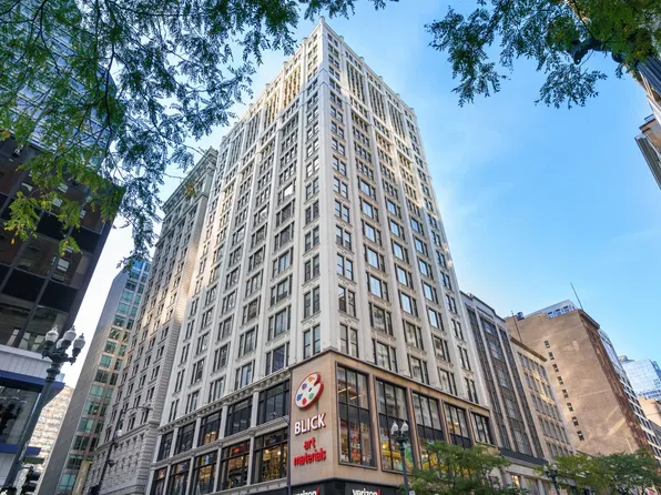 8 W Monroe St APT 1509, Chicago, IL 60603
