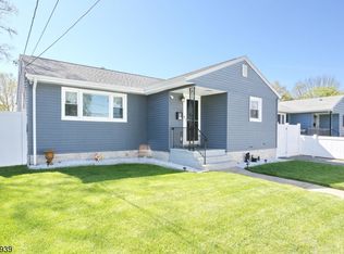 42 Cona Ct, Haledon, NJ 07508