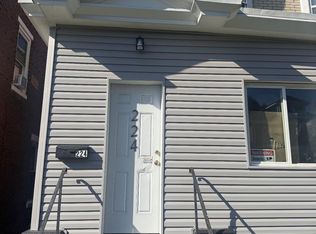 224 Yale St, Harrisburg, PA 17104