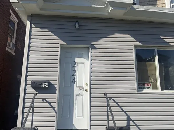 224 Yale St, Harrisburg, PA 17104
