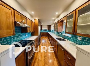 8929 SW 45th Ave, Portland, OR 97219