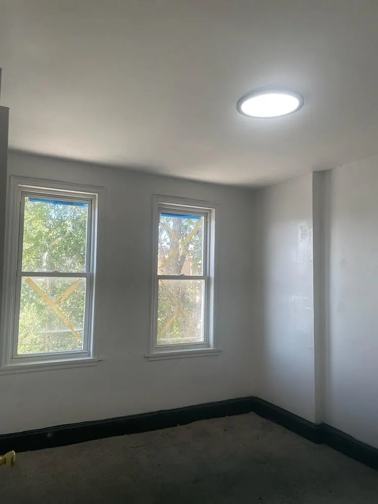 4 bed, 639 sqft, $2,000 — Photo 4
