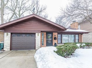 521 Austin Ave, Park Ridge, IL 60068