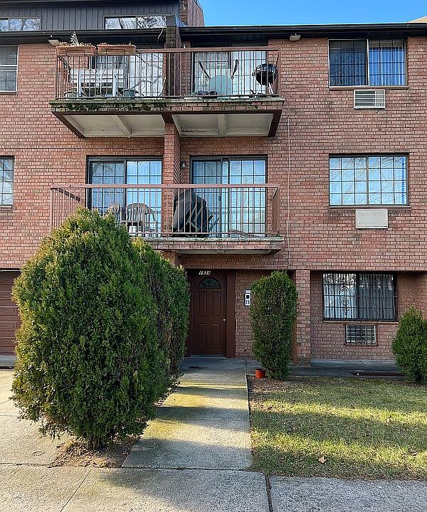 1st image of 1528 E 98th St Unit 100A